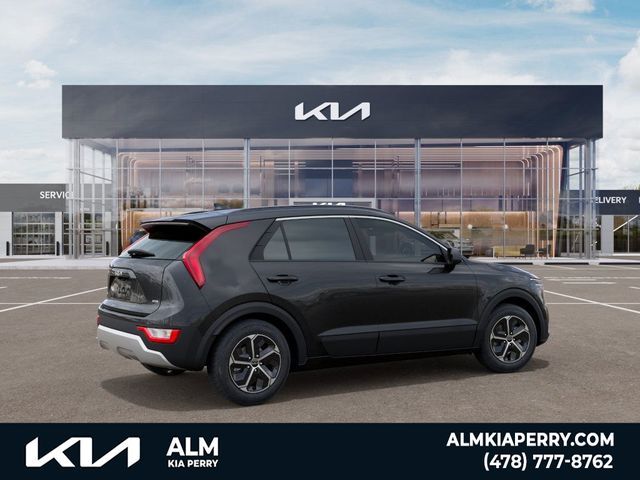 2025 Kia Niro LX