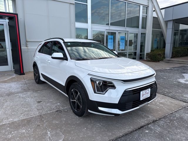 2025 Kia Niro LX