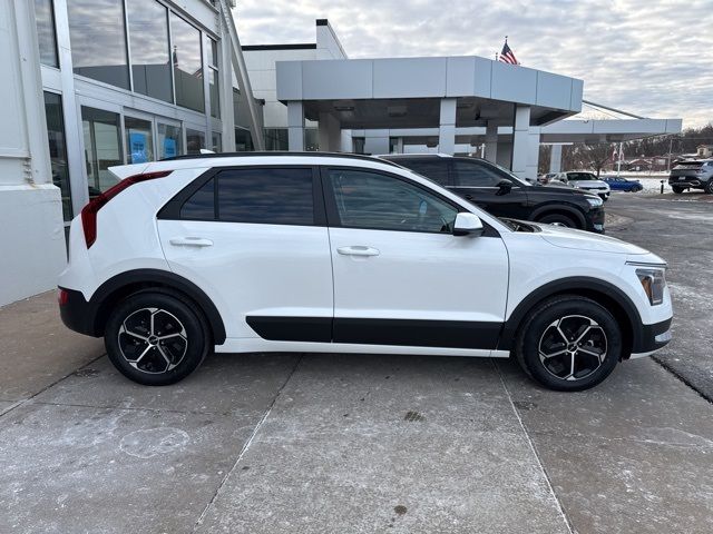 2025 Kia Niro LX