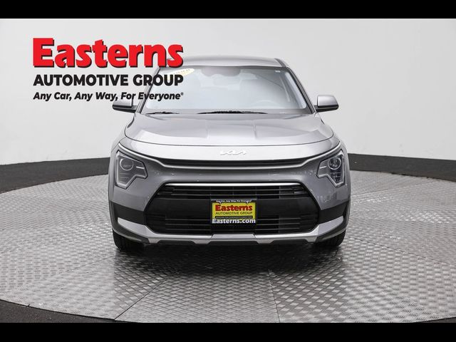 2025 Kia Niro LX
