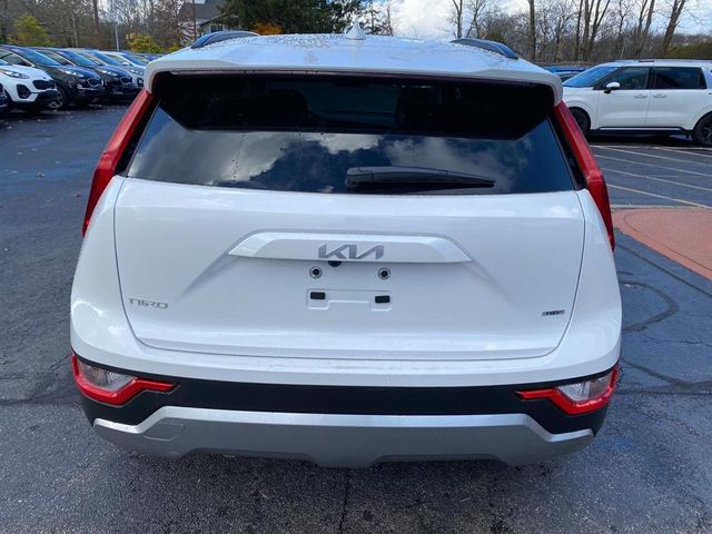 2025 Kia Niro LX
