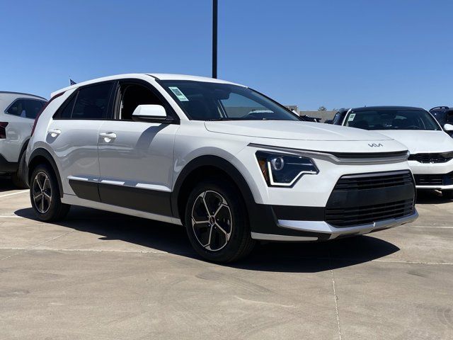 2025 Kia Niro LX