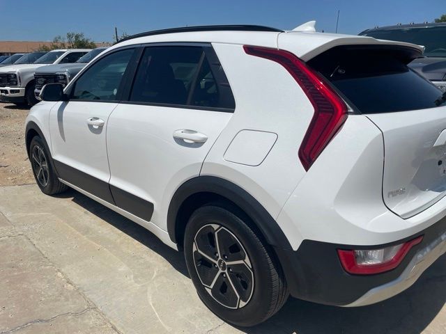 2025 Kia Niro LX