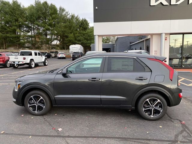 2025 Kia Niro LX