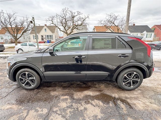 2025 Kia Niro LX