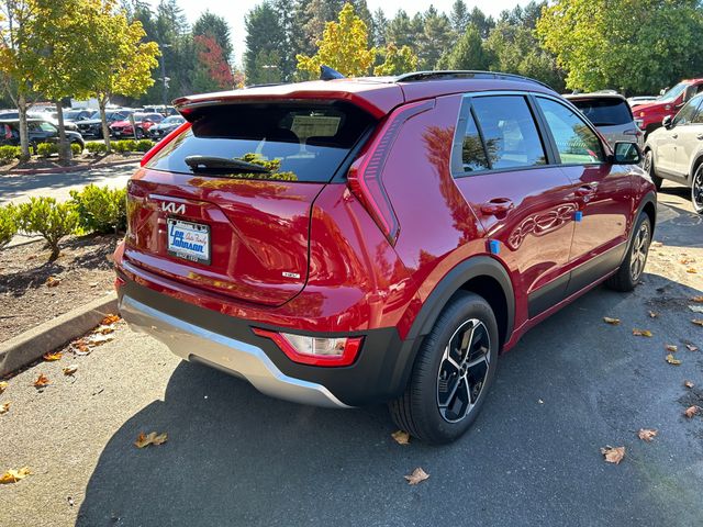 2025 Kia Niro LX