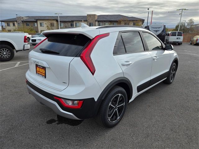 2025 Kia Niro LX