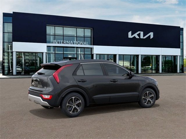 2025 Kia Niro LX