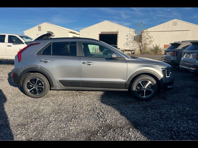 2025 Kia Niro LX