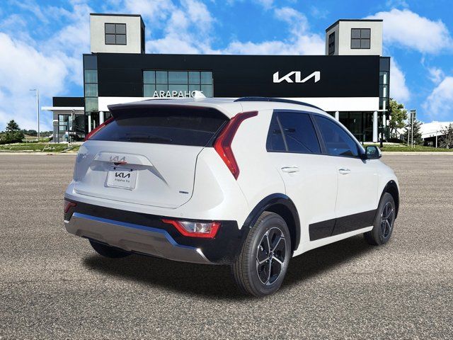 2025 Kia Niro SX