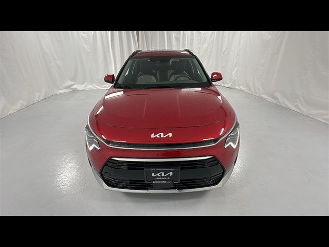 2025 Kia Niro SX