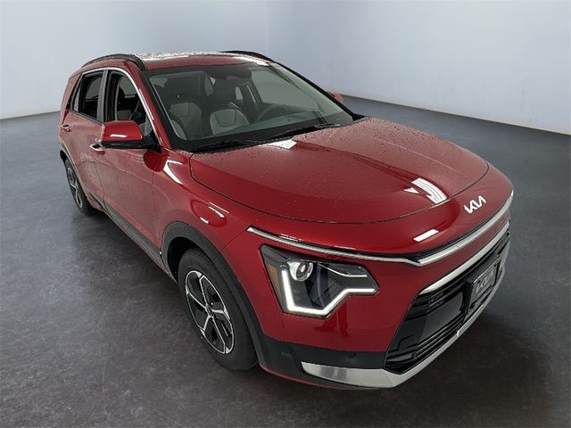 2025 Kia Niro SX