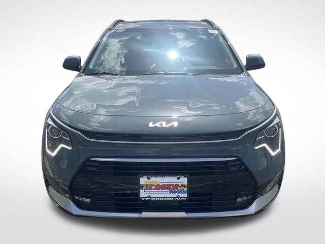 2025 Kia Niro SX