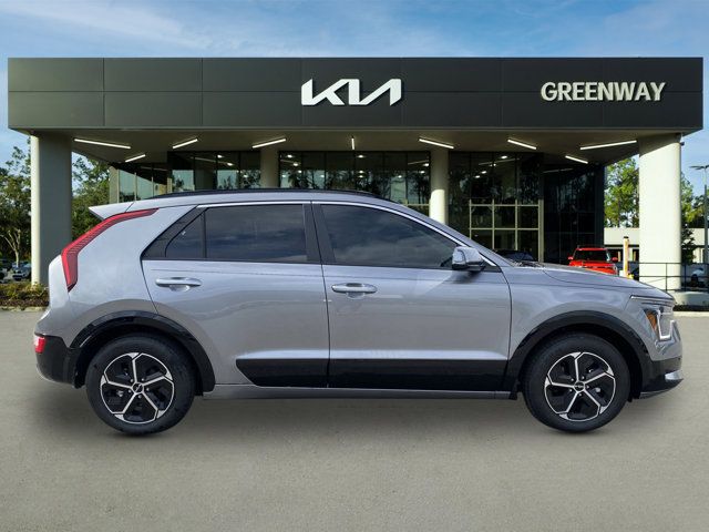 2025 Kia Niro SX