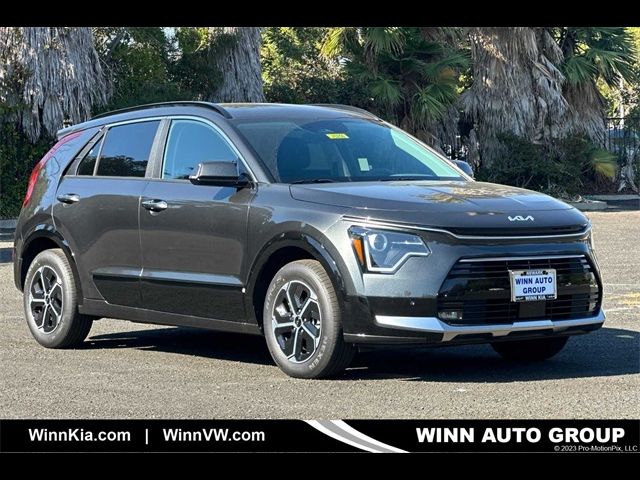 2025 Kia Niro SX