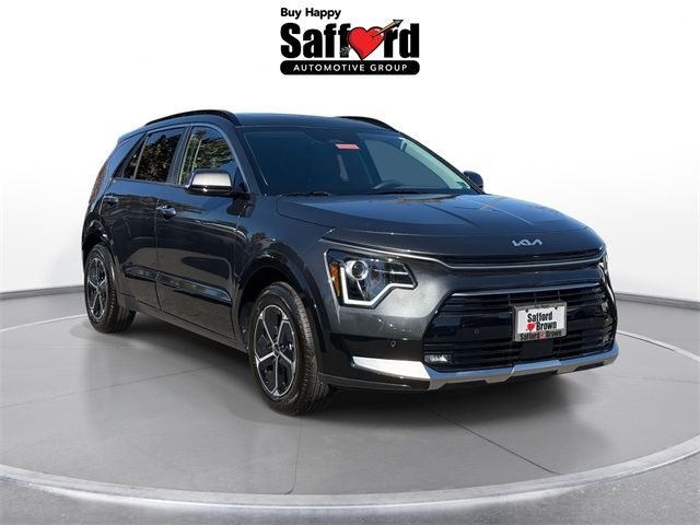 2025 Kia Niro SX