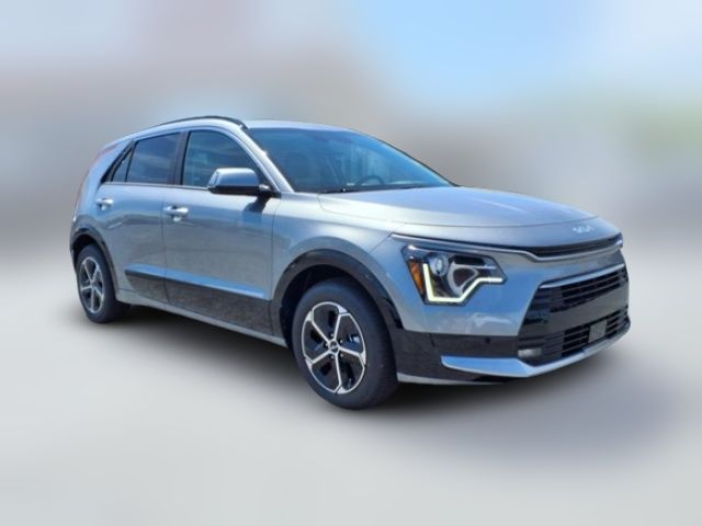 2025 Kia Niro SX