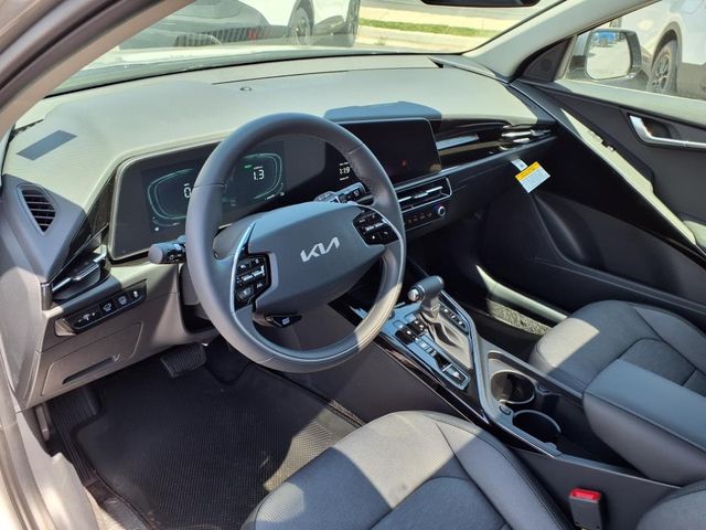 2025 Kia Niro SX