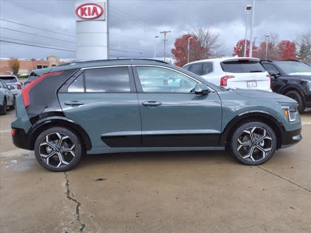 2025 Kia Niro SX Touring