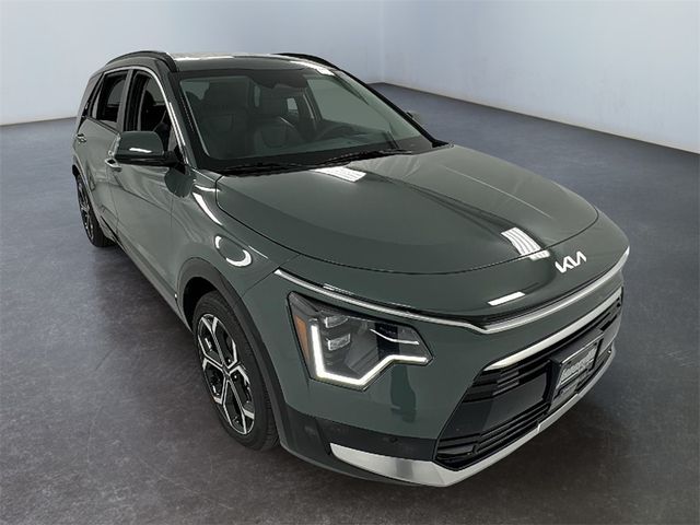 2025 Kia Niro SX Touring