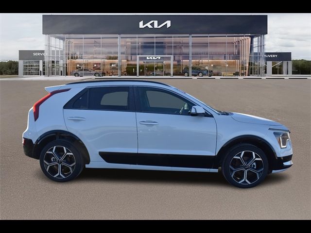 2025 Kia Niro SX Touring