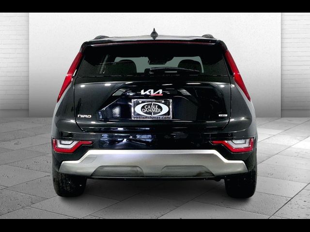 2025 Kia Niro SX Touring