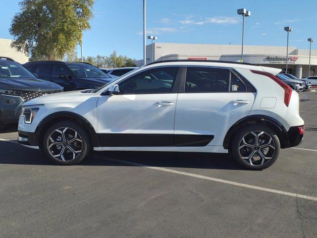 2025 Kia Niro SX Touring