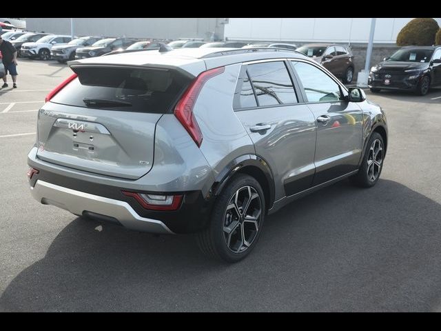 2025 Kia Niro SX Touring