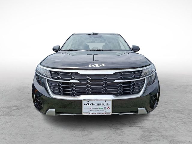 2025 Kia Seltos LX
