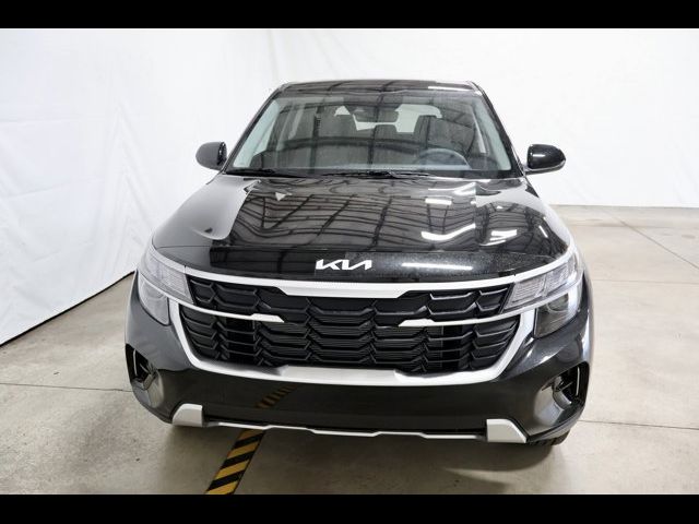 2025 Kia Seltos LX