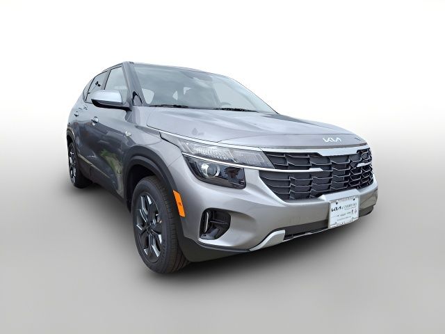 2025 Kia Seltos LX