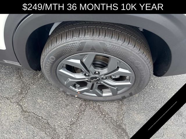 2025 Kia Seltos LX