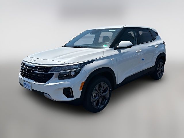 2025 Kia Seltos LX