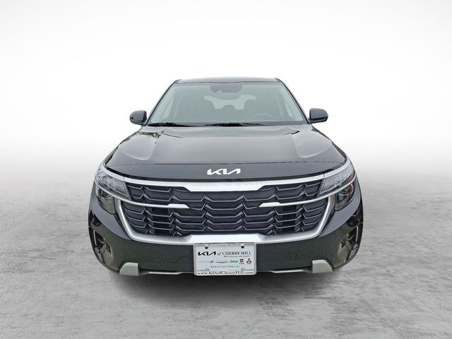 2025 Kia Seltos LX