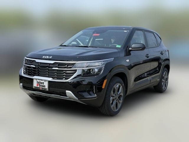 2025 Kia Seltos LX