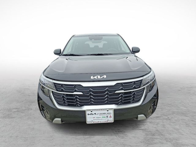 2025 Kia Seltos LX