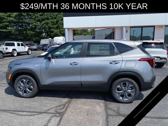 2025 Kia Seltos LX