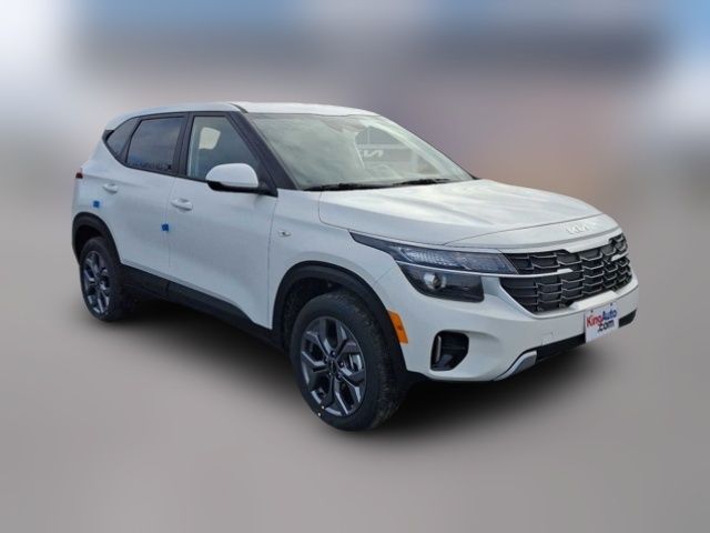 2025 Kia Seltos LX