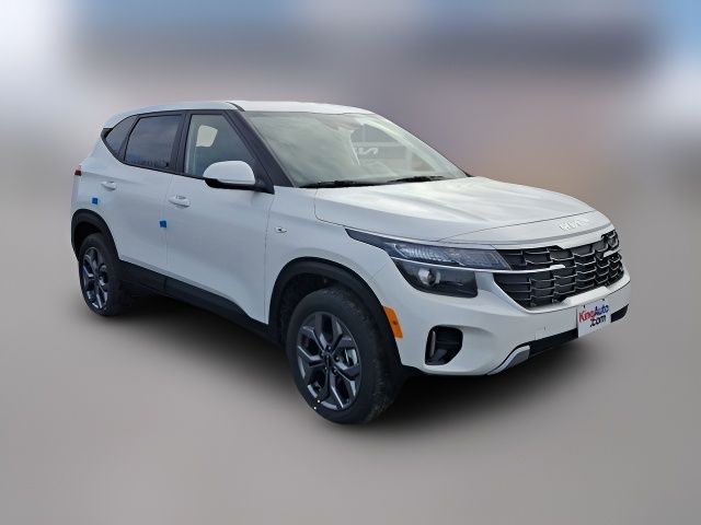 2025 Kia Seltos LX