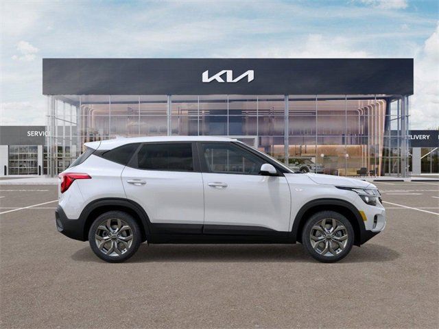 2025 Kia Seltos LX