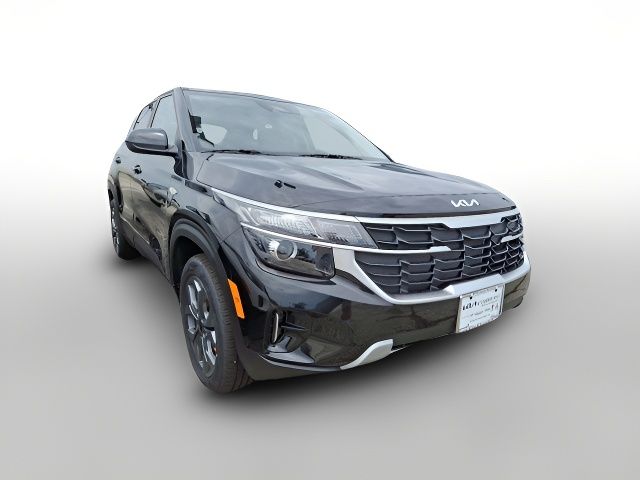 2025 Kia Seltos LX