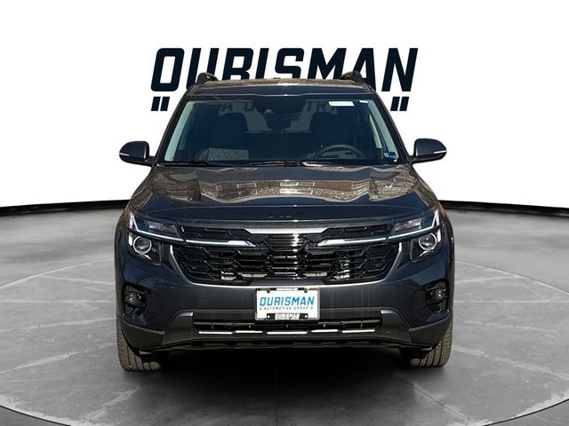 2025 Kia Seltos X-Line