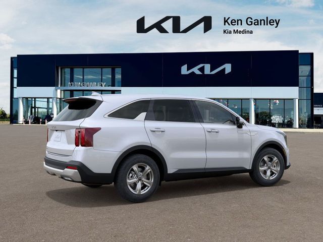 2025 Kia Sorento LX