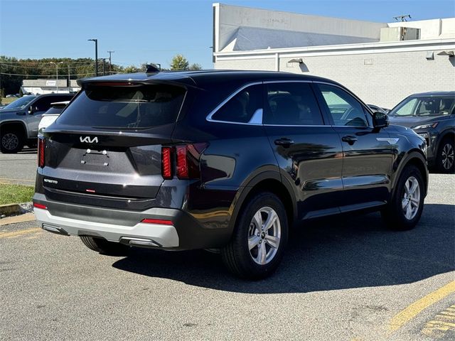 2025 Kia Sorento LX