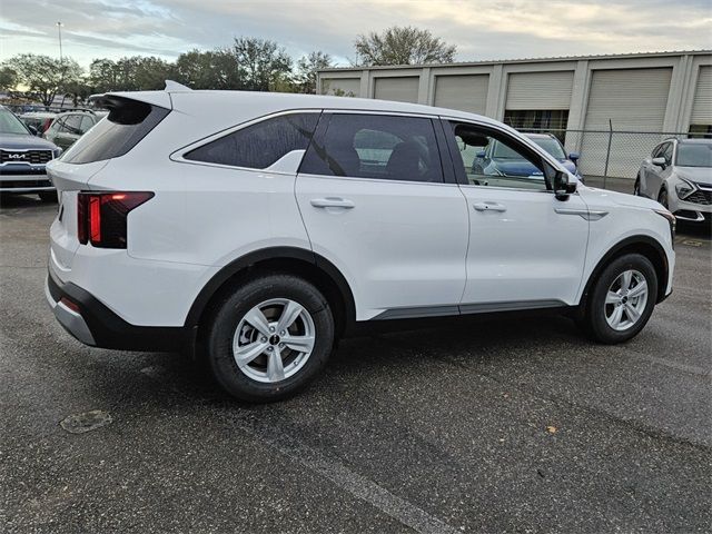 2025 Kia Sorento LX