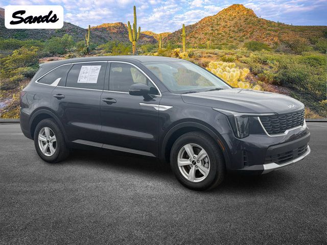 2025 Kia Sorento LX