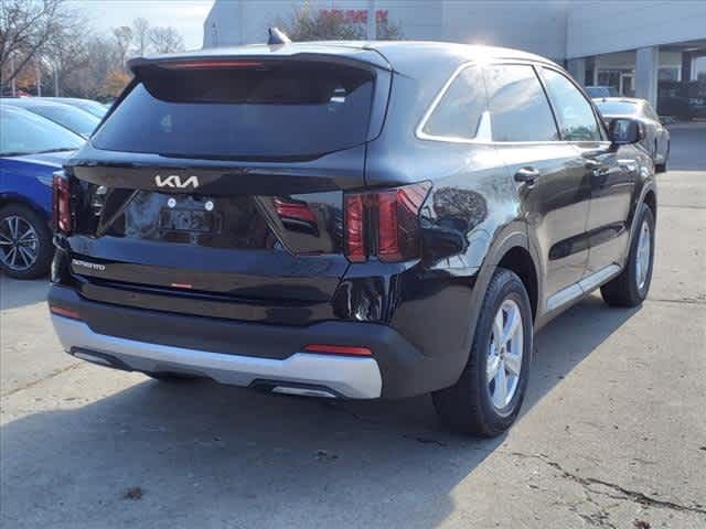 2025 Kia Sorento LX