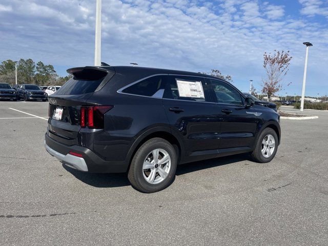 2025 Kia Sorento LX