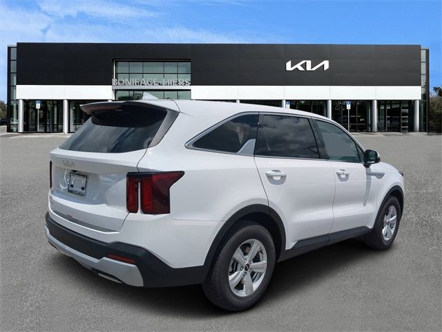 2025 Kia Sorento LX