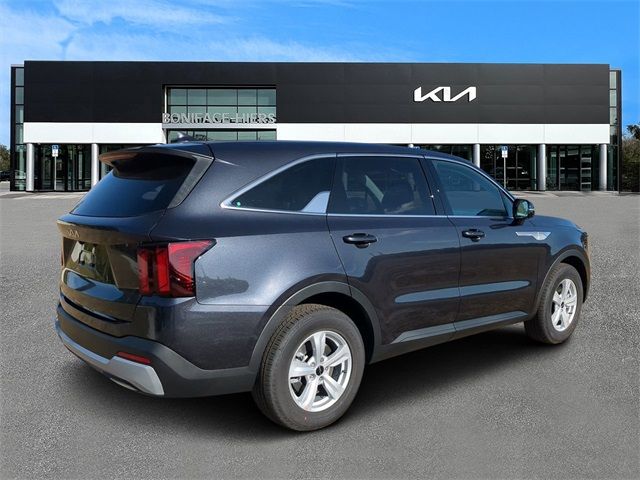 2025 Kia Sorento LX